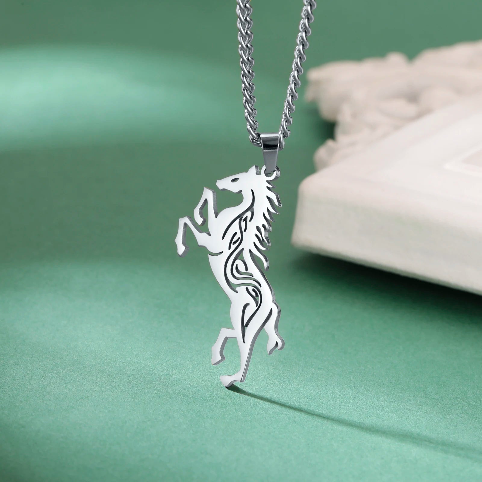 pendentif cheval
